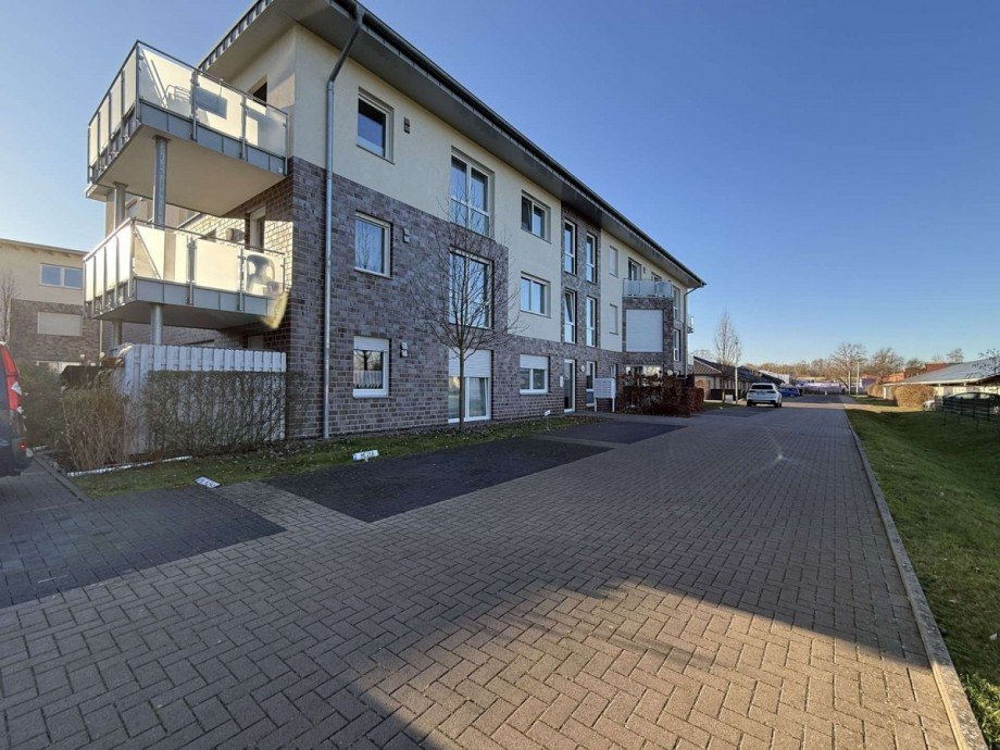 Ansicht Frontansicht Erdgeschosswohnung Porta Westfalica