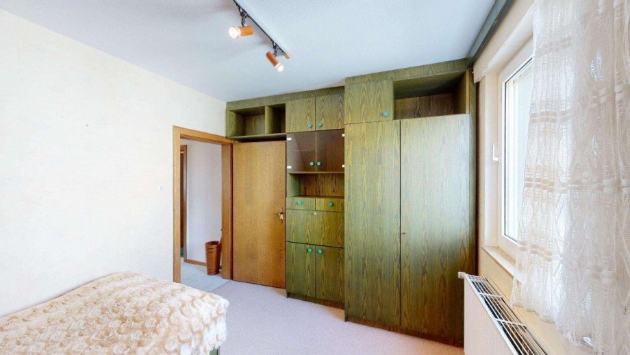 Schlafzimmer 2 - OG Haus Porta Westfalica