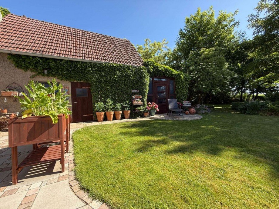 Idyllischer Gartenbereich Einfamilienhaus Hille