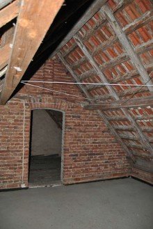 Dachgeschoss mit tollen Ausbaum�glichkeiten Charmantes Einfamilienhaus mit vielen Optionen in Kutenhausen