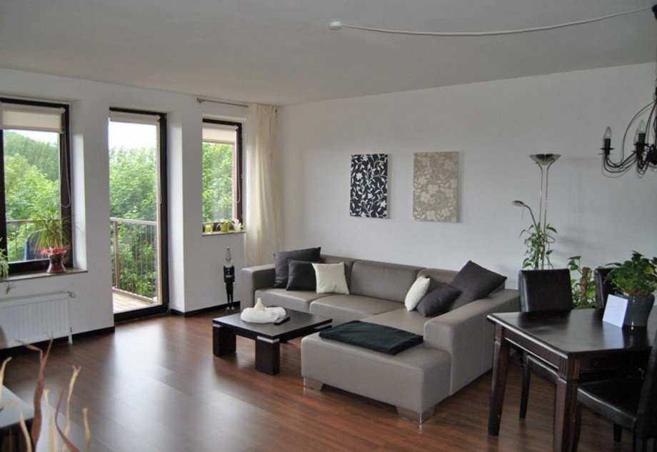 Wohn- Esszimmer mit Balkon Etagenwohnung Porta Westfalica