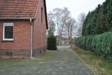 Hofeinfahrt Charmantes Einfamilienhaus mit vielen Optionen in Kutenhausen
