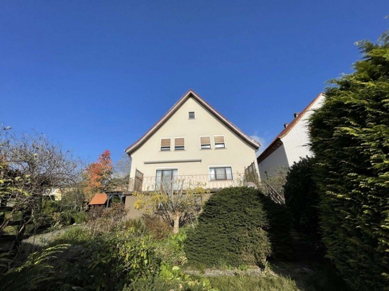Immobilie in Porta Westfalica zu verkaufen Porta Westfalica / Eisbergen Einfamilienhaus Bereits verkauft! Bei diesem Ausblick treibt es Ihnen das Wasser in die Augen!
