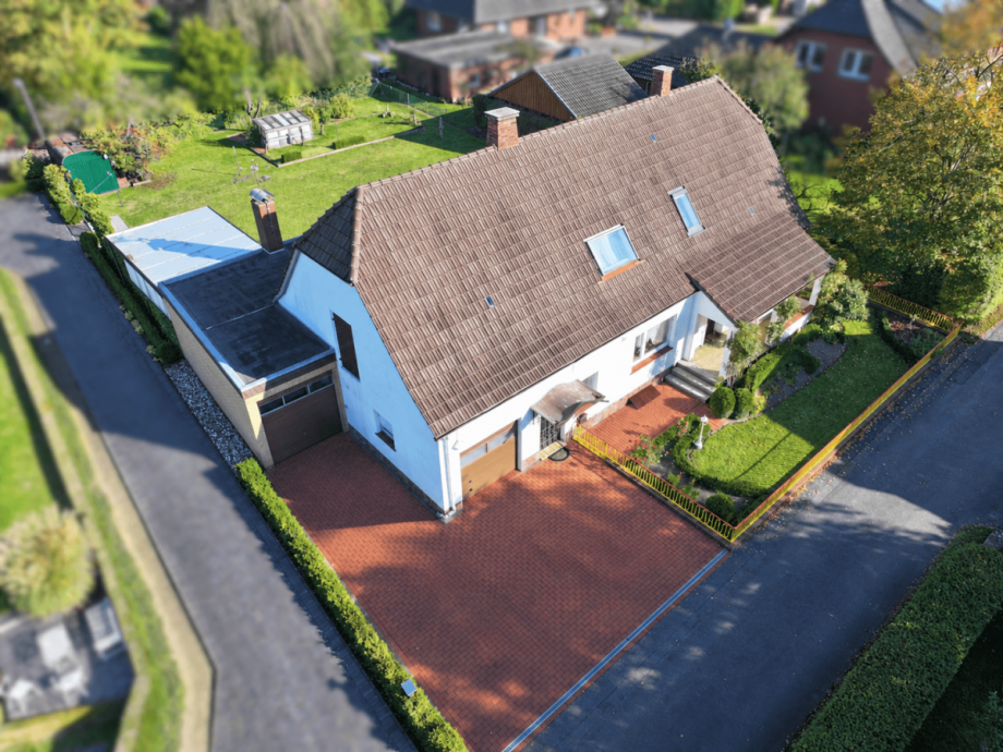 Luftbild Einfamilienhaus Hille