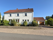 Stra�enansicht 2 Verkauft - Charmantes Einfamilienhaus in top Lage von B�ckeburg