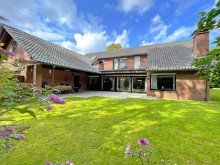 Einfamilienhaus in Minden - S�dansicht Gro�z�giges Einfamilienhaus im 1. Innenstadtring von Minden