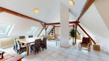 Wohn- und Essbereich Ein Anwesen f�r Lebensqualit�t und Flexibilit�t!