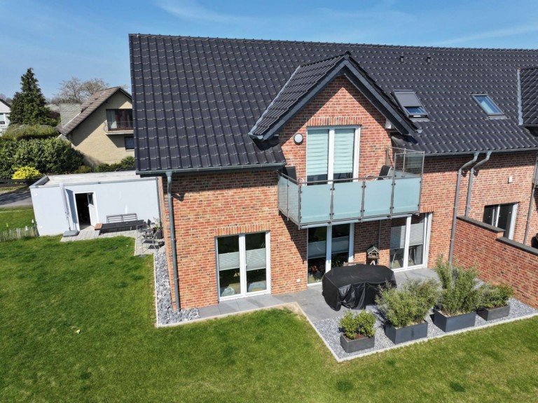 Au�enansicht Minden Dachgeschosswohnung Moderne Dachgeschosswohnung mit Balkon