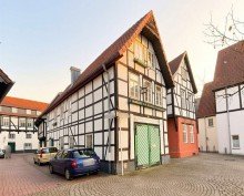 Au�enansicht Historisches Stadthaus mit Potenzial, direkt am Johanniskirchhof