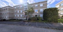 Frontansicht 1 Gro�z�gige Stadtwohnung mit 4-Zimmern, Loggia und Garage