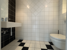 Separates G�ste-WC im EG Verkauft - Beeindruckendes Architektenhaus in Minden - Nord