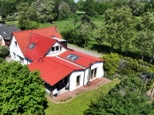 Luftbild-Ansicht 1 Modernisiertes Ein- bis Zweifamilienhaus in top Wohnlage