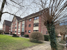 Frontansicht / Eingangsbereich Gut geschnittene 3-Zimmerwohnung mit Balkon, im 1. Innenstadtring