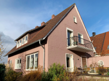 Gartenansicht Bereits verkauft: Gepflegtes Einfamilienhaus mit viel Platz und sonnigem Grundst�ck