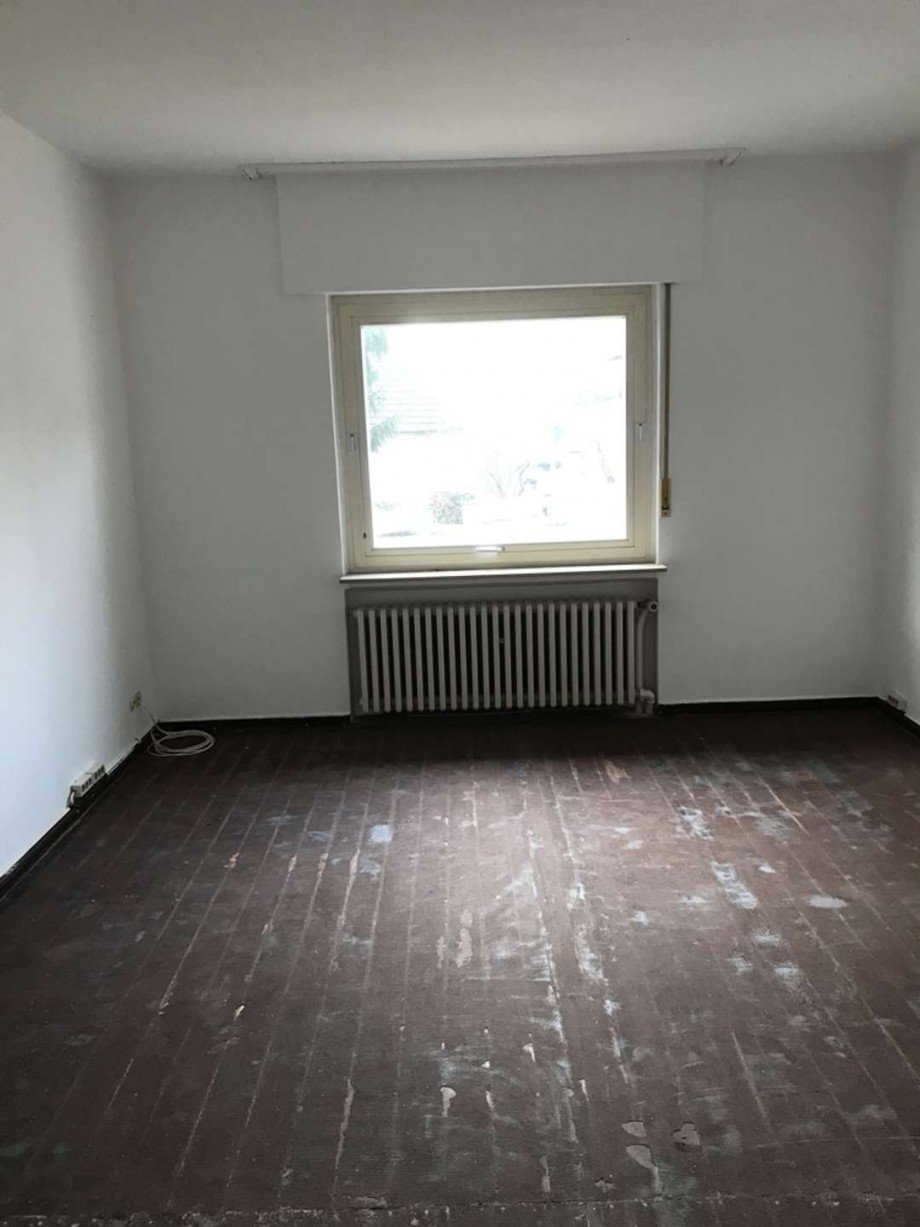 Eins von diversen Schlafzimmern Einfamilienhaus Minden / Kutenhausen
