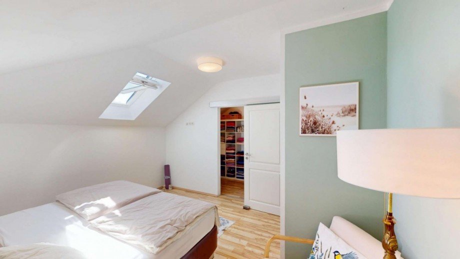 Eltern-Schlafzimmer mit Ankleide Einfamilienhaus B�ckeburg