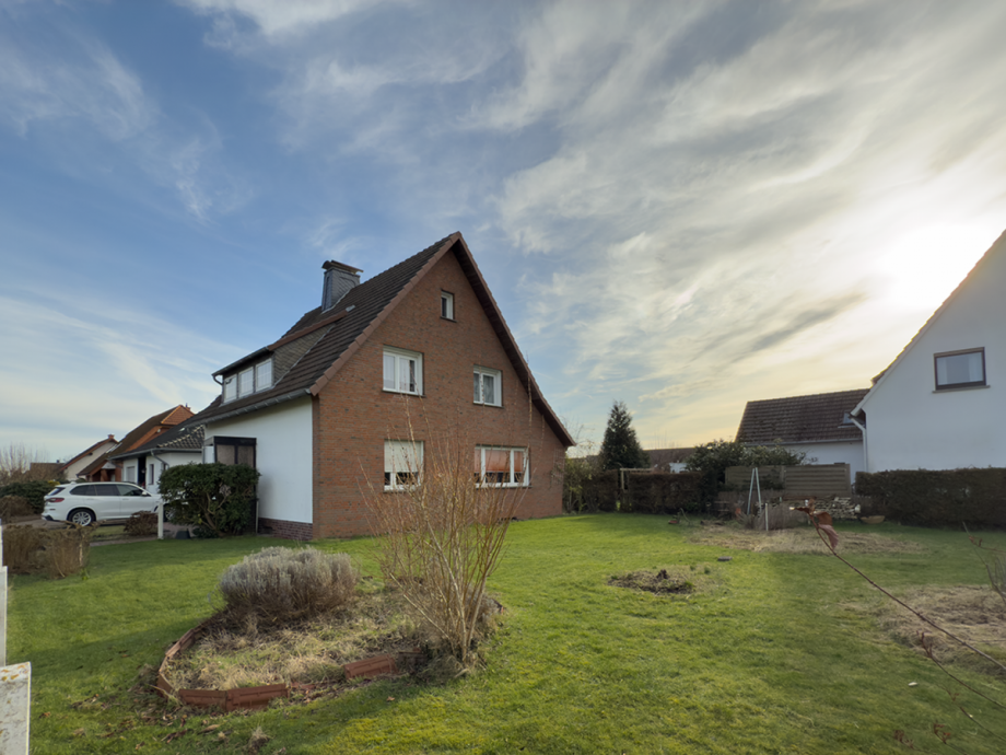 Nord-West-Ansicht Einfamilienhaus Minden