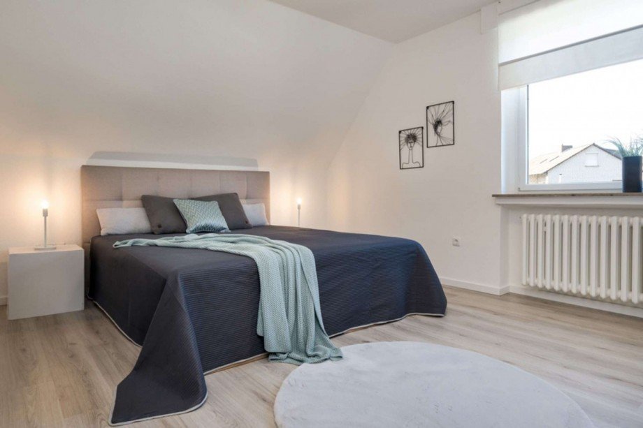 Schlafzimmer OG Mehrfamilienhaus Porta Westfalica / Barkhausen
