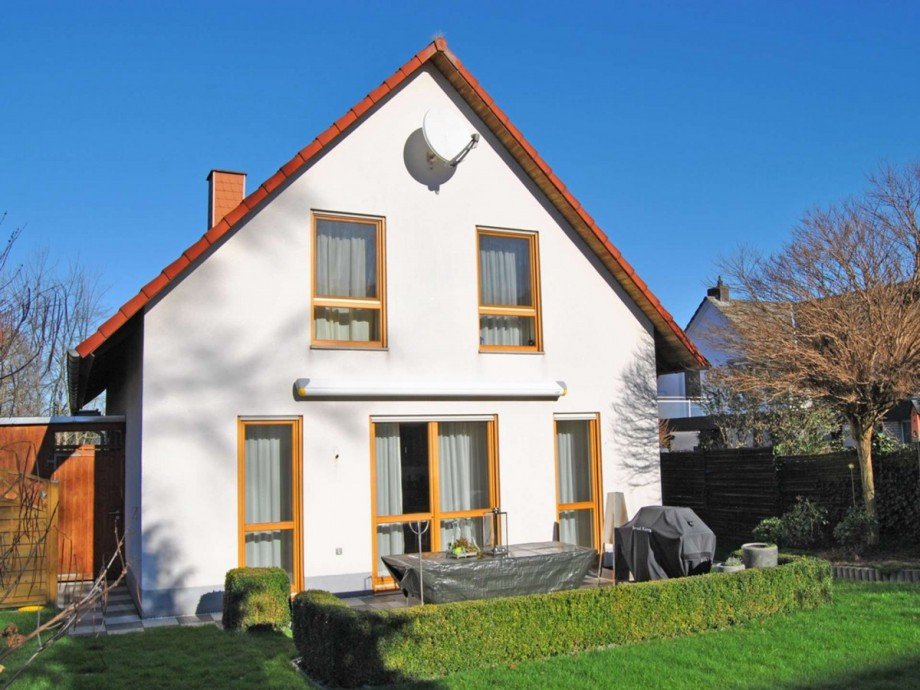 Gartenansicht (S�d-Seite) Einfamilienhaus Porta Westfalica