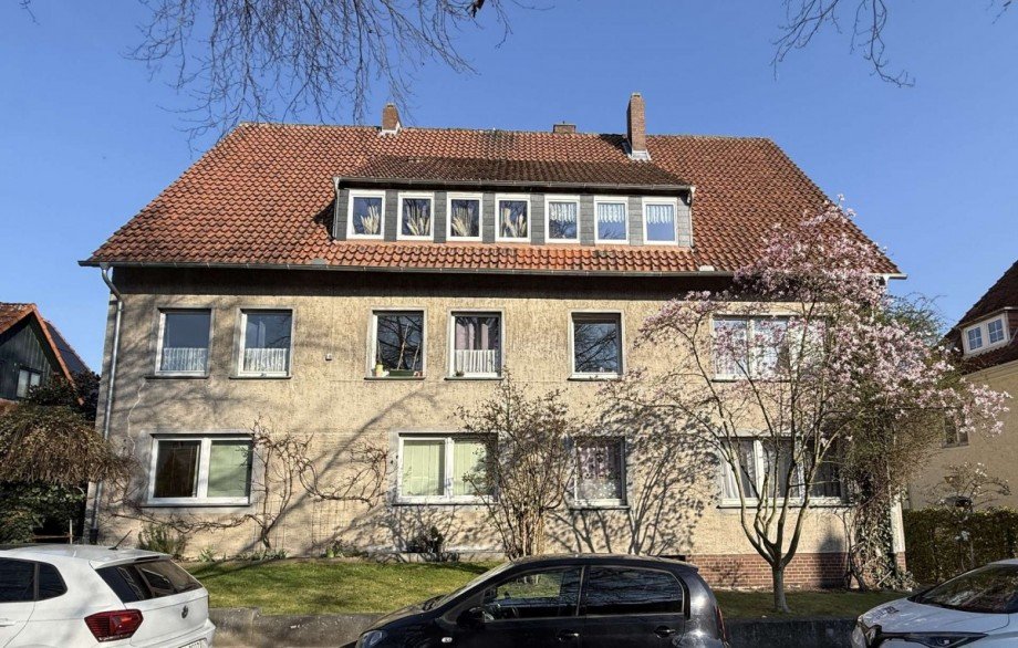 Frontansicht (West-Seite) Mehrfamilienhaus Minden