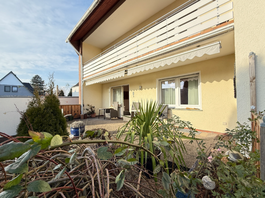 Gro�z�gige Sonnenterrasse Zweifamilienhaus Minden