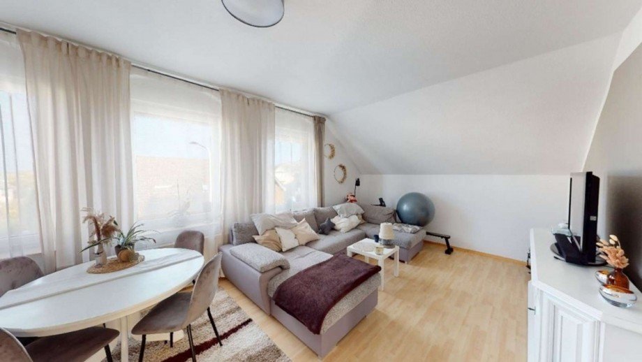 Wohnbereich OG-Wohnung Mehrfamilienhaus Porta Westfalica