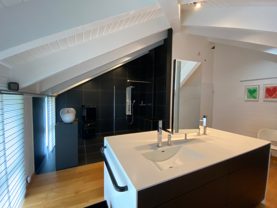 Badezimmer im OG Einfamilienhaus Minden