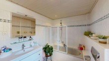 Schlafzimmer OG (Haupthaus) Bereits verkauft - Attraktives Hof-Ensemble in Rinteln