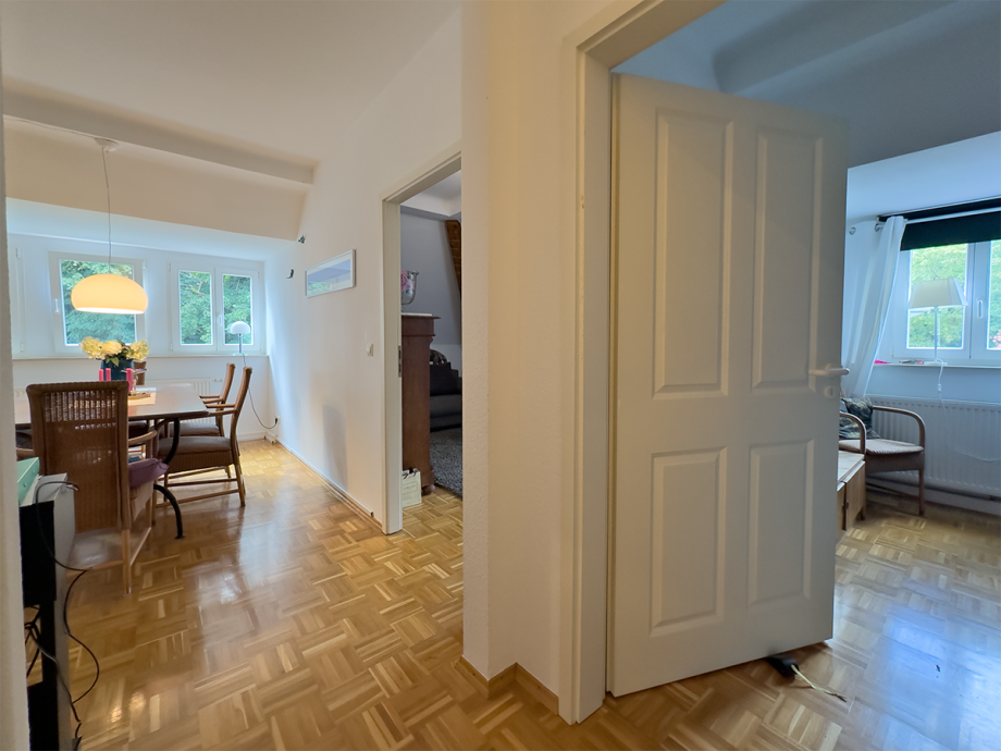 Zwischenflur zu den Schlafzimmern Dachgeschosswohnung Minden