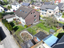 S�d-Ost-Ansicht Bereits verkauft - Solides Zweifamilienhaus in ruhiger Wohnlage