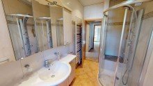 Innenansicht Zweifamilienhaus mit gro�em Naturgrundst�ck.