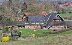 Hauptbild Bauernhaus mit sonnigem Grundst�ck, Charakter, Platz und Potenzial