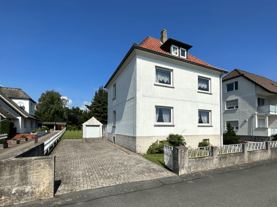 S�d-West-Ansicht Zweifamilienhaus Minden