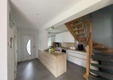 Anbau - Eingangsbereich Ansprechendes Einfamilienhaus mit extra viel Platz auf rund 245 m�