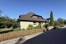 Hauptbild Gro�z�giges Anwesen in top Wohnlage von B�ckeburg