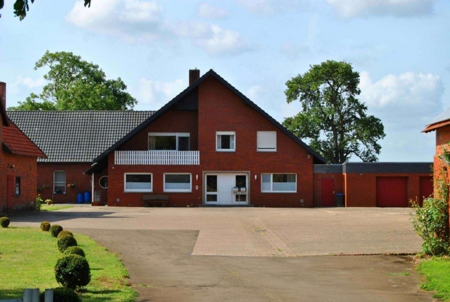 Haupthaus Mehrfamilienhaus Petershagen / Bierde
