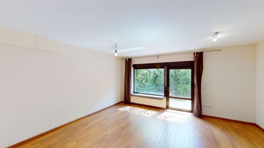 Wohnzimmer Kellergeschoss Zweifamilienhaus Kalletal
