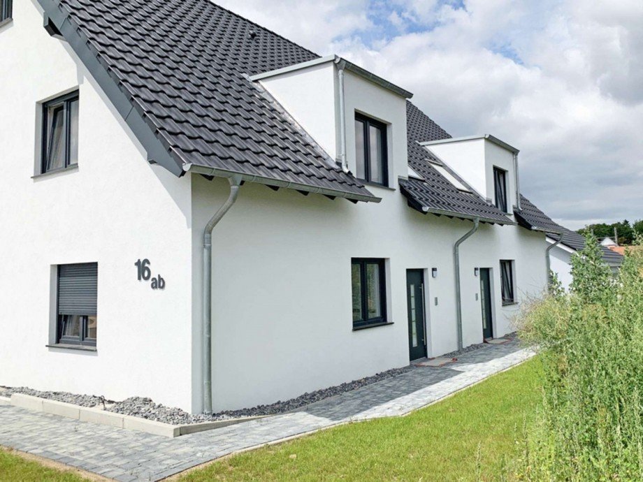 Eingangsbereich Doppelhaush�lfte Porta Westfalica