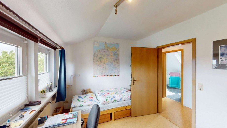 Schlafzimmer 2 im OG - Bild 2 Einfamilienhaus Minden