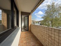 Hauptbild Sanierte 3-Zimmerwohnung mit extra Homeoffice-Zimmer, in top Lage von B�ckeburg