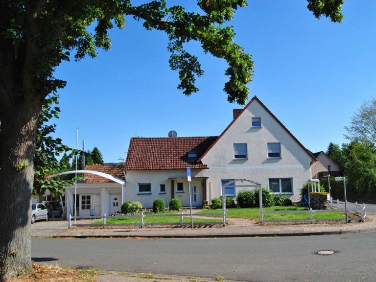 DSC_0006 Porta Westfalica / Barkhausen Mehrfamilienhaus VERKAUFT - Zweifamilienhaus mit separatem Baugrundst�ck in ruhiger Lage