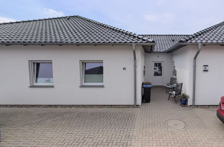 Frontansicht (Eingangsbereich) Petershagen Erdgeschosswohnung Zeitgem��es Wohnen in attraktiver Erdgeschosslage