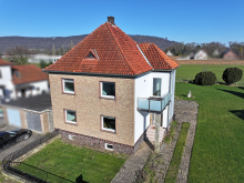 Stra�enansicht Bereits verkauft - Moderner Wohnkomfort mit viel Platz f�r die Familie!