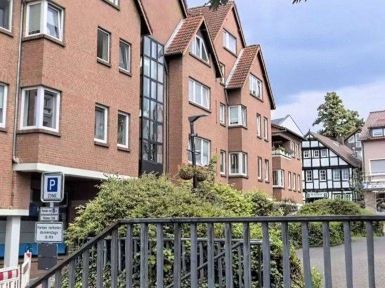Mietwohnung in Hausberge Porta Westfalica Etagenwohnung 2-Zimmer-Wohnung in zentraler Lage von P.W.-Hausberge