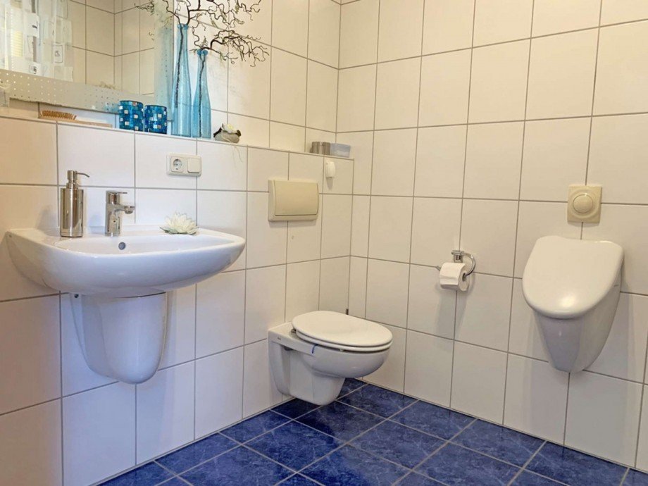 G�ste-WC im Erdgeschoss Einfamilienhaus Porta Westfalica