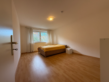 Schlafzimmer 1 Gut geschnittene 3-Zimmerwohnung mit Balkon, im 1. Innenstadtring