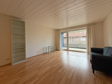 Wohnzimmer Gut geschnittene 3-Zimmerwohnung mit Balkon, im 1. Innenstadtring