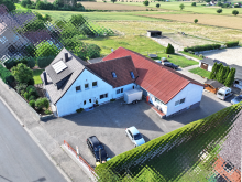 Luftbild-Ansicht 1 ERFOLGREICH VERKAUFT: Ensemble mit Wohnhaus, Gewerbe und Pferdehaltung