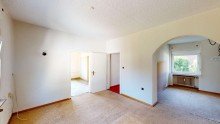 Wohnzimmer Besonderes Einfamilienhaus mit gro�em Grundst�ck und viel Potenzial!