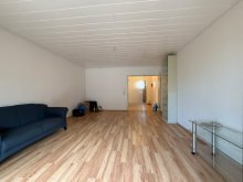 Wohnzimmer Gut geschnittene 3-Zimmerwohnung mit Balkon, im 1. Innenstadtring